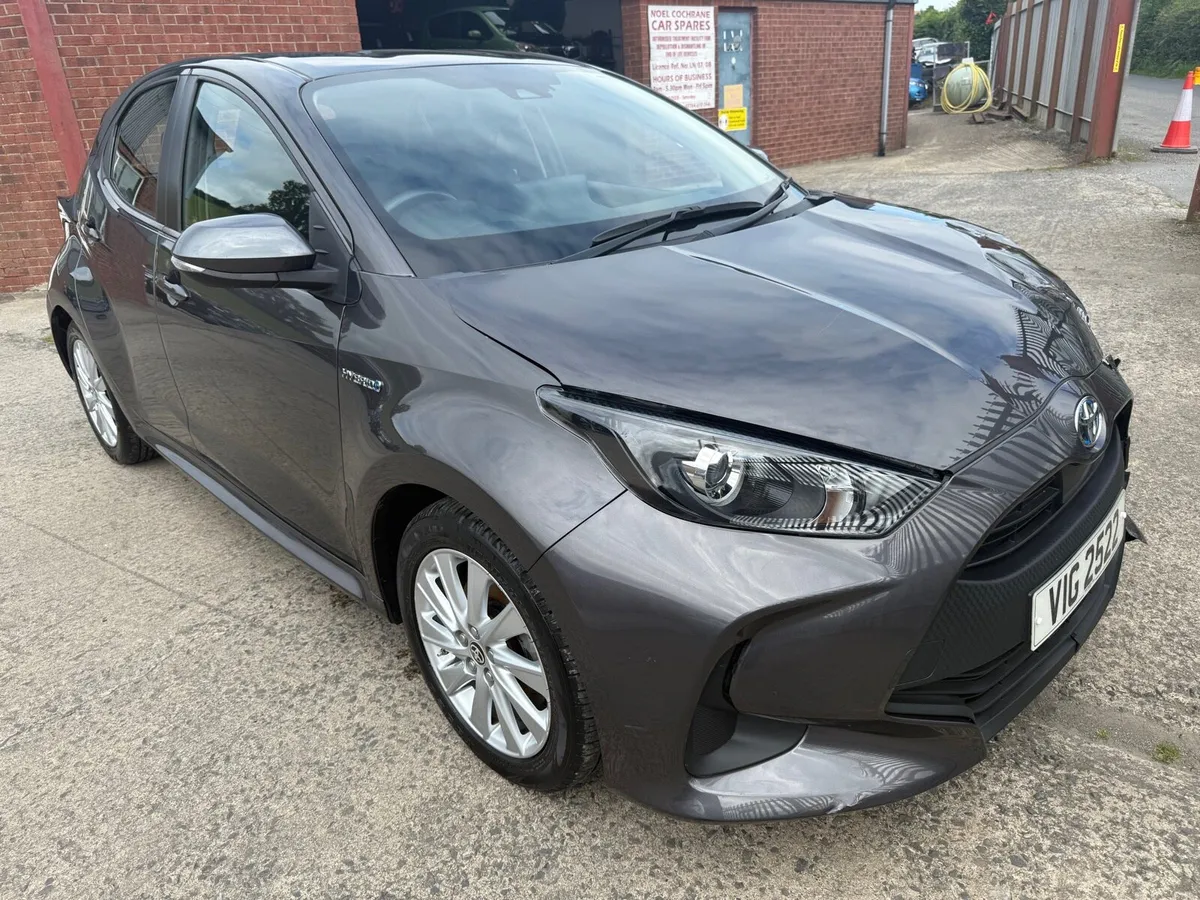 2020 Toyota Yaris 1.5 HYBRID Icon 5dr CVT - Image 1