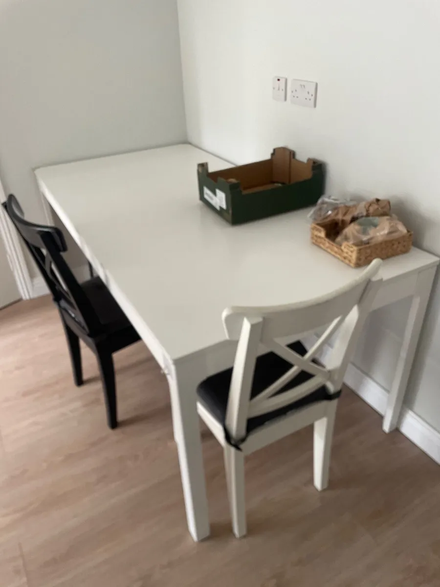 table - Image 1