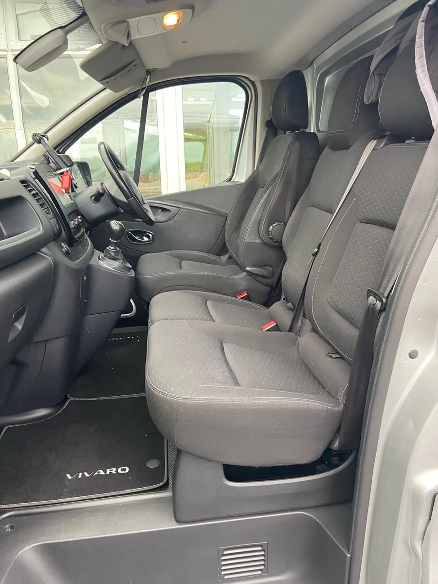 Opel Vivaro Van - Image 3
