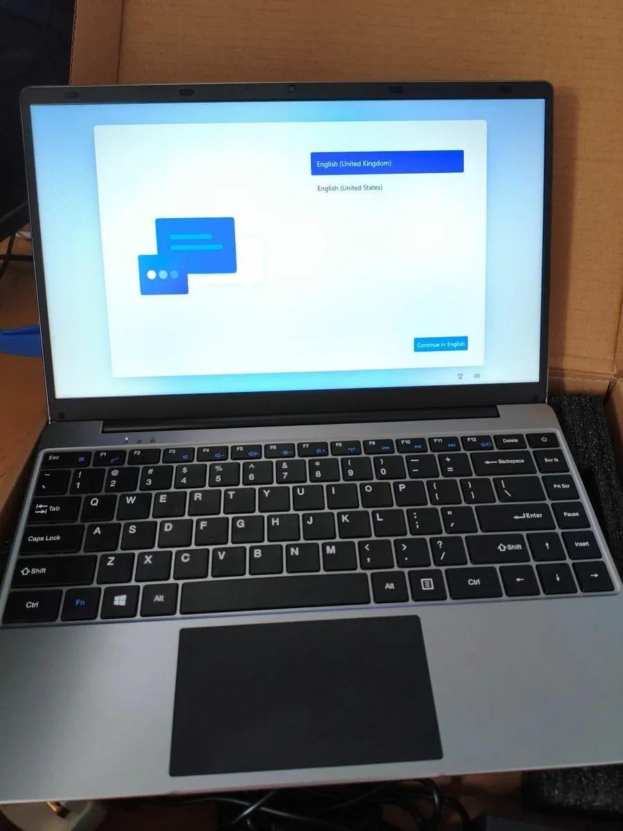 Laptop EZbook S7 XT8512, 14" - Image 4
