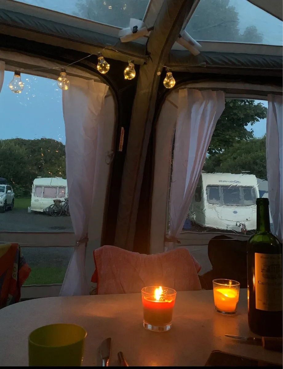 Family 6 berth caravan - Sprite Major 6TD - Image 4