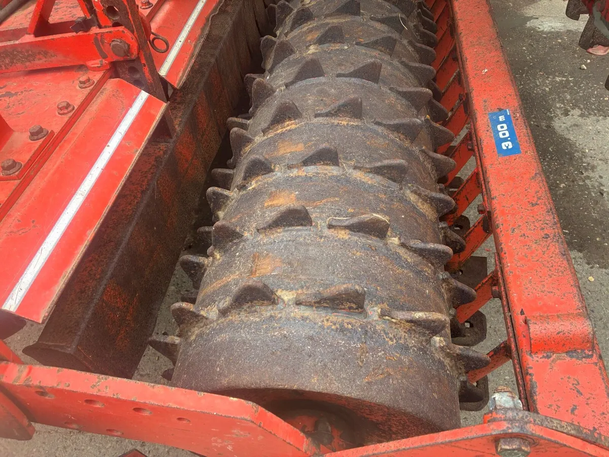 Kuhn accord one pass - Image 3