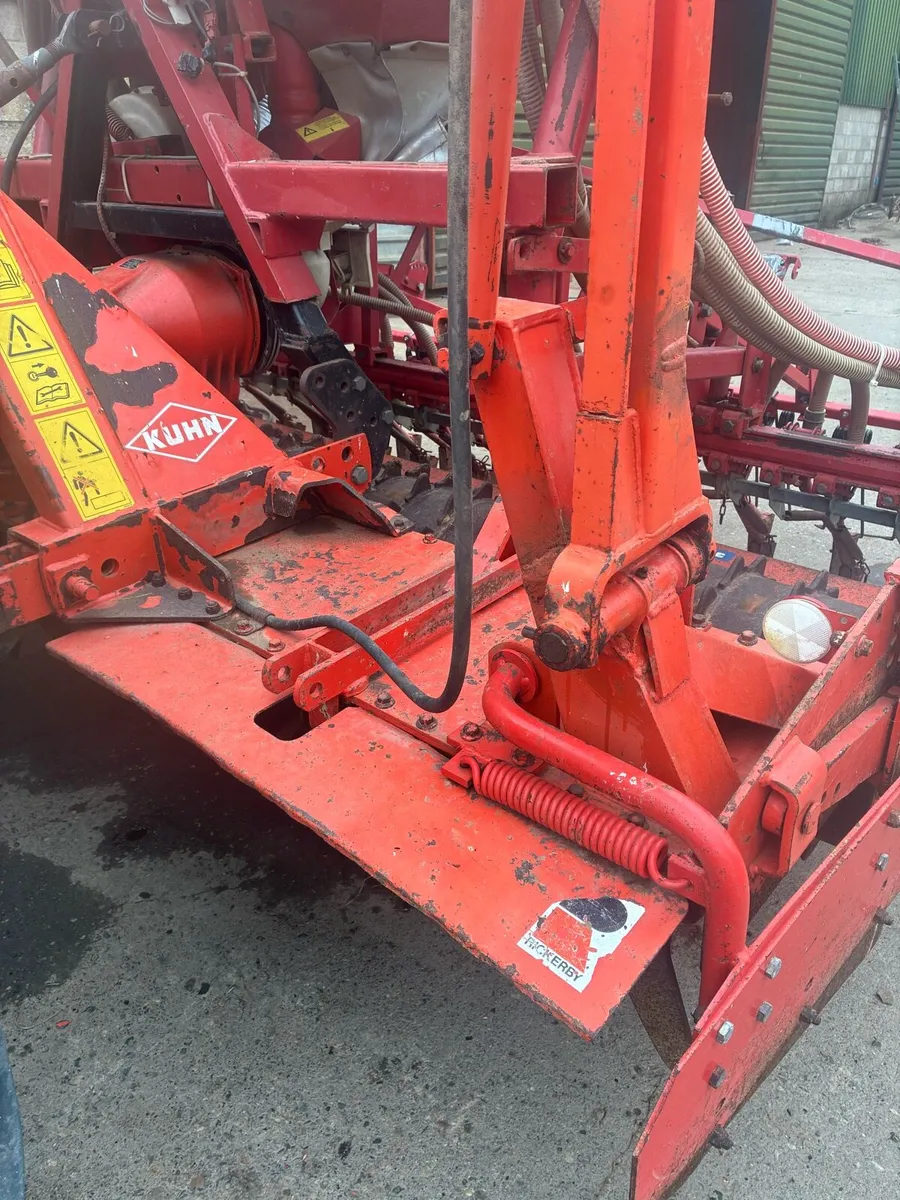 Kuhn accord one pass - Image 4