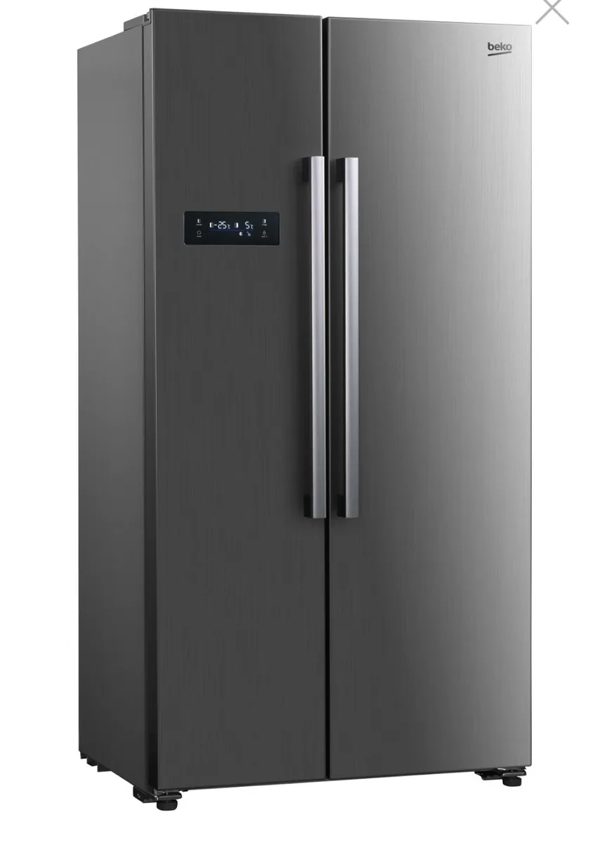 Fridge freezer - Image 1