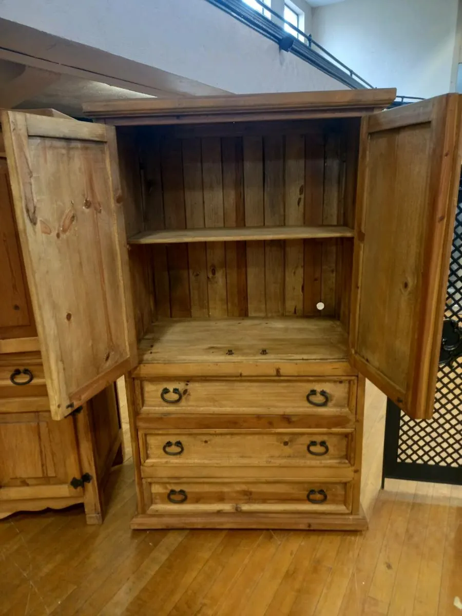 Cast iron fireplaces,Mexcian pine units.Clearance - Image 4