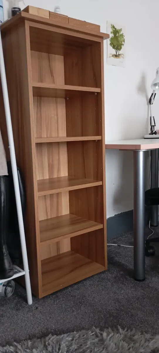 Bookshelf