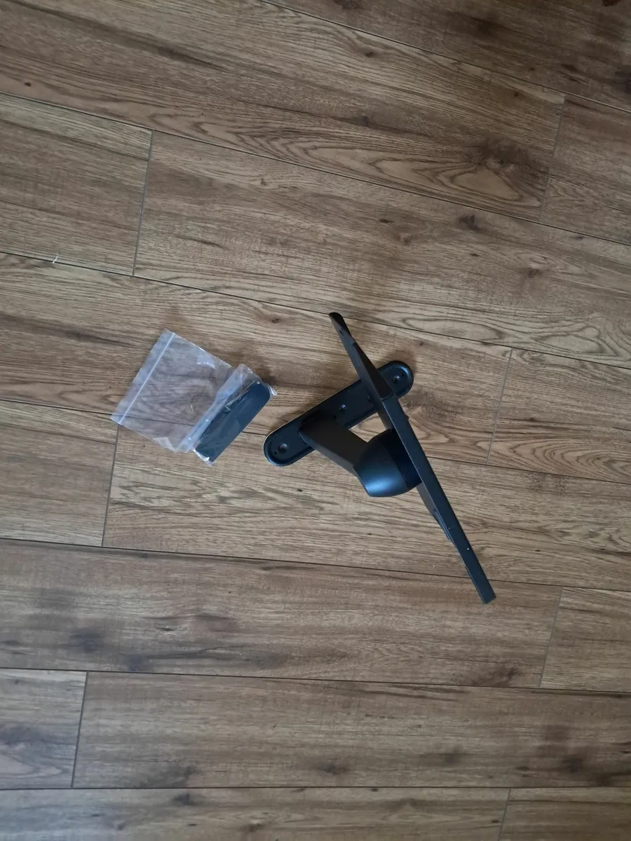 Tv Stand with fittings - Image 1
