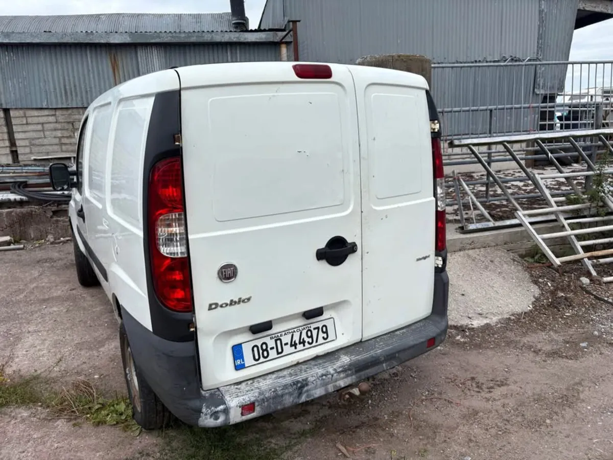 Fiat Doblo 2008 - Image 2