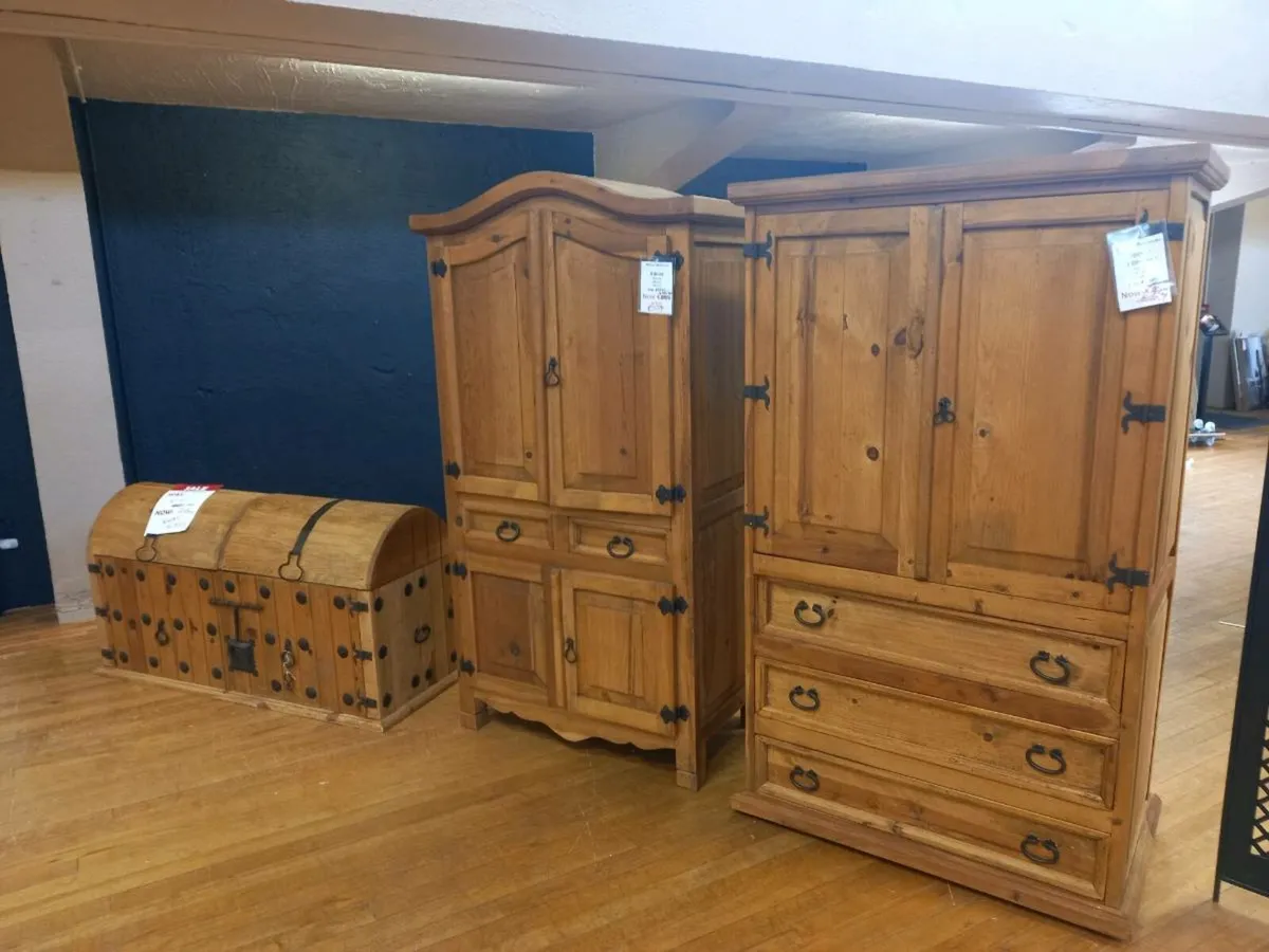 Cast iron fireplaces,Mexican pine units,Clearance - Image 4