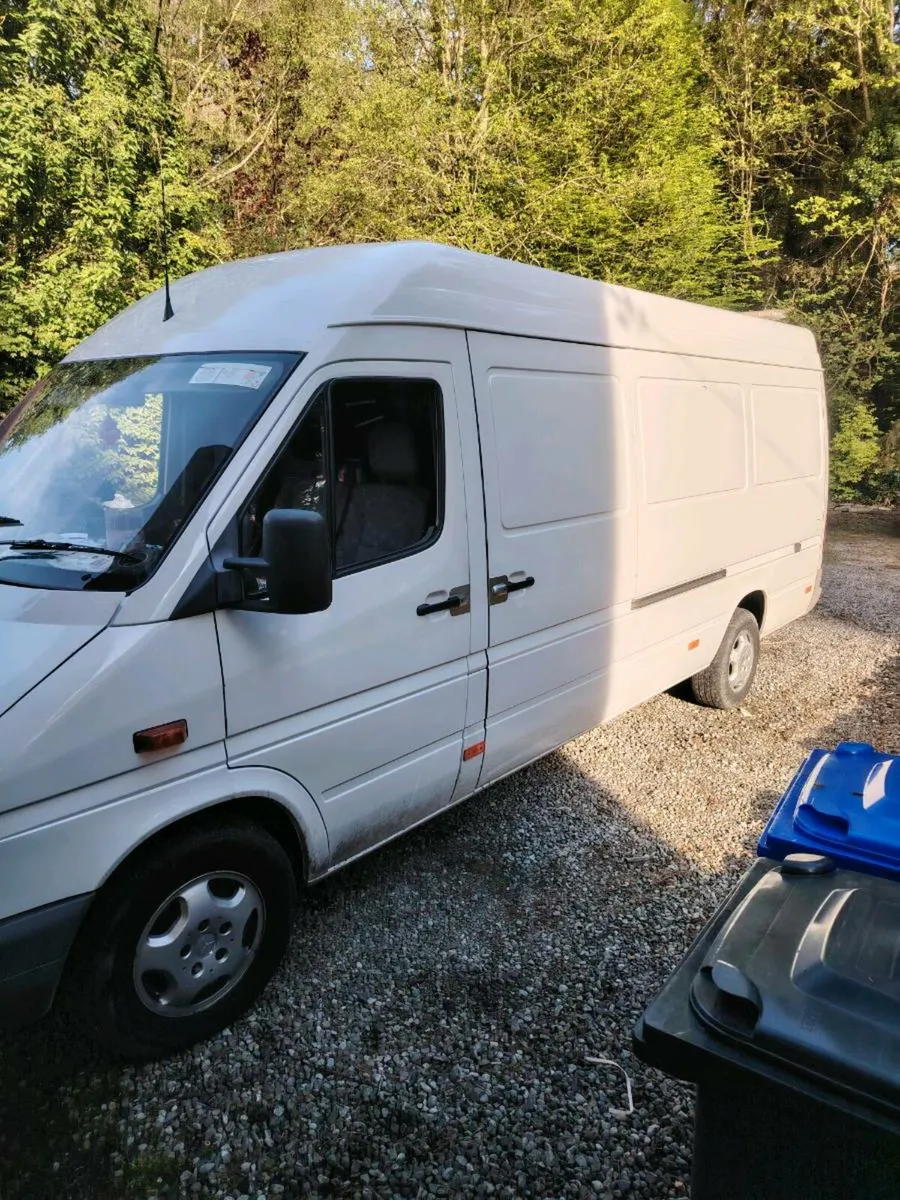 2004 Mercedes sprinter - Image 3