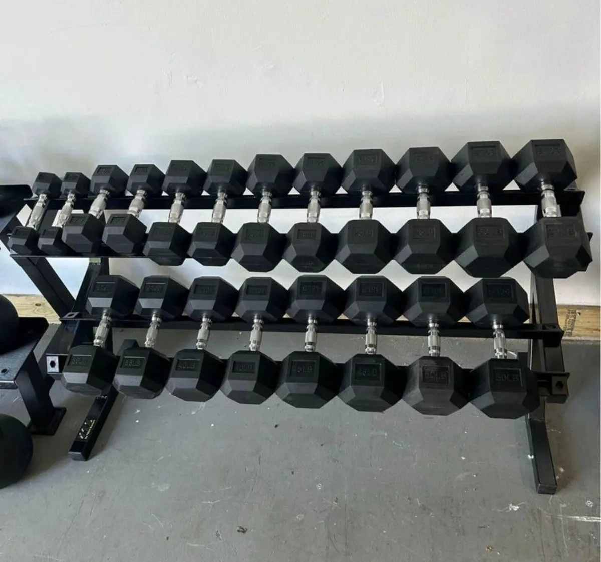 550lb Rubber Hex Dumbbell set (5-50lbs) Brand New - Image 1