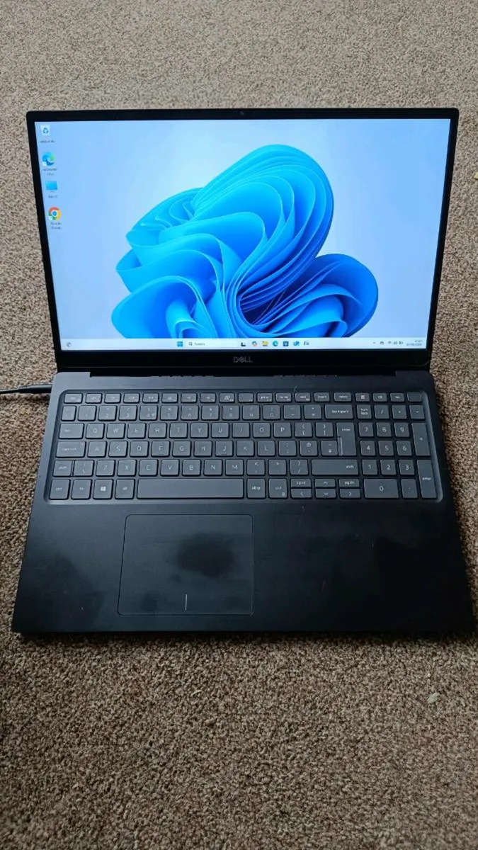 Dell Vostro 5590, i5 10th 16Gb - Image 2