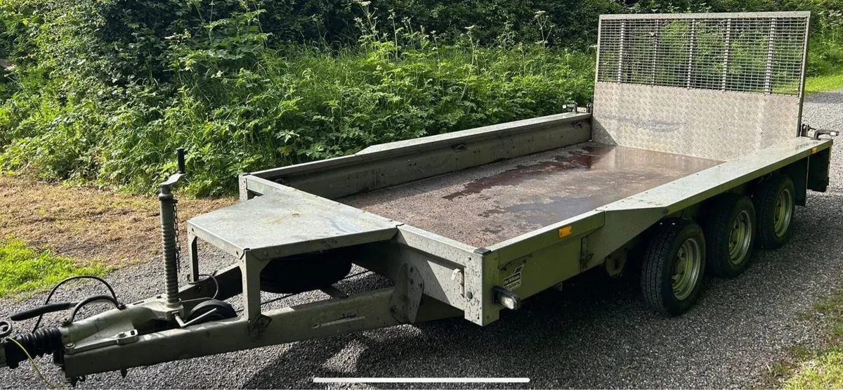 Tri- axle Plant trailer - Image 1