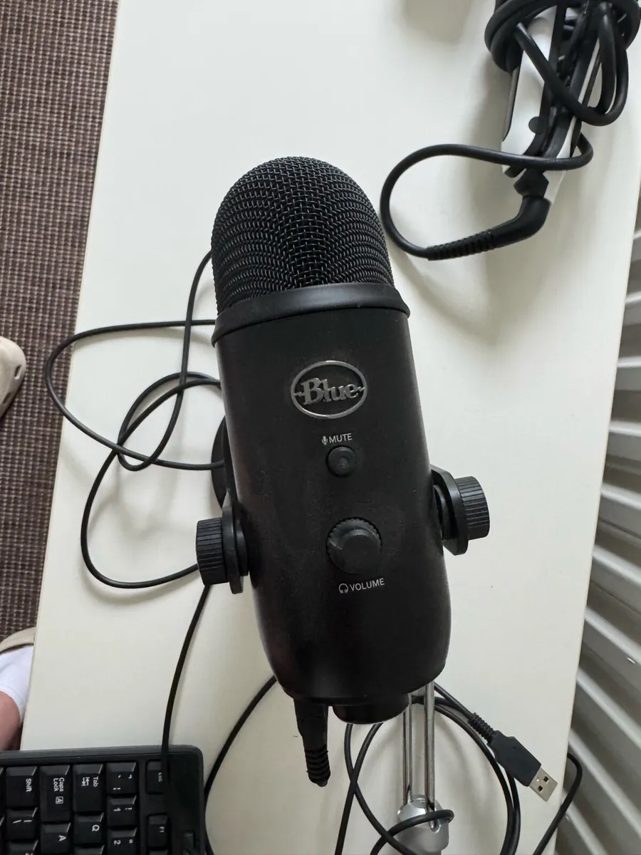YETI usb streaming microphone - Blackout - Image 1