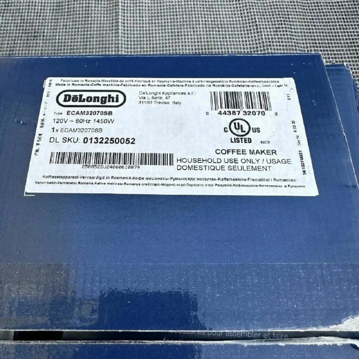 DeLonghi Magnifica Plus ECAM32070SB - Image 4