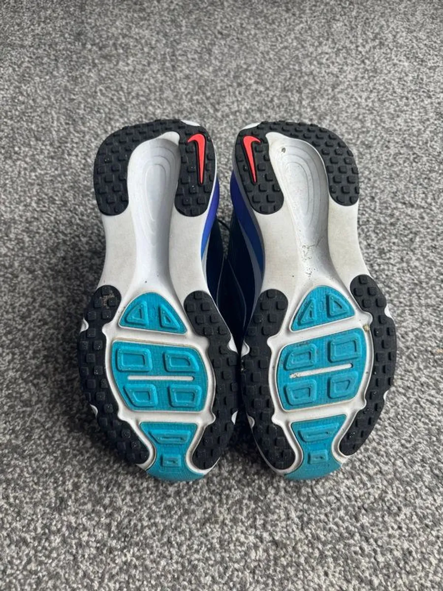 Nike Vomero 18 - Image 4