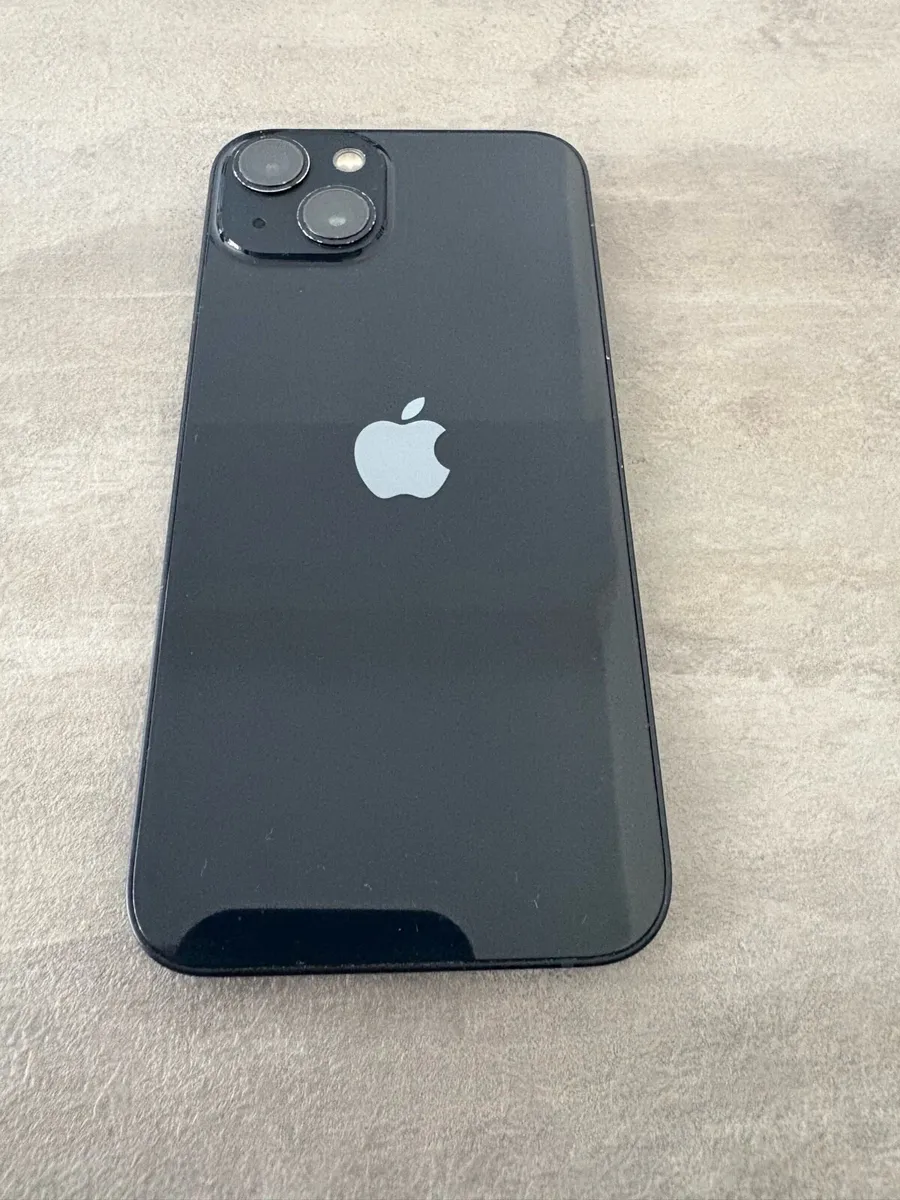 Iphone 13 - Image 2