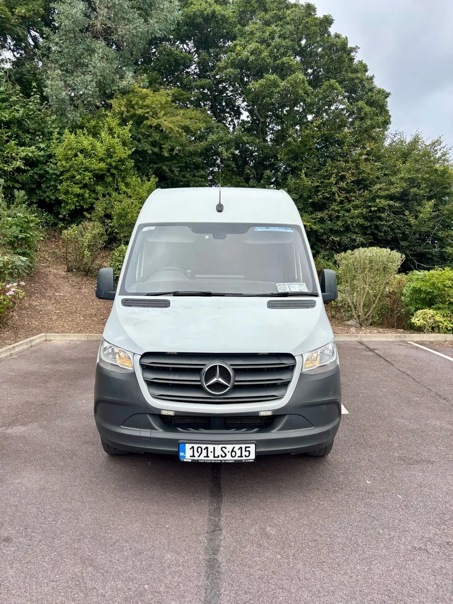 2019 Mercedes sprinter lwb - Image 2
