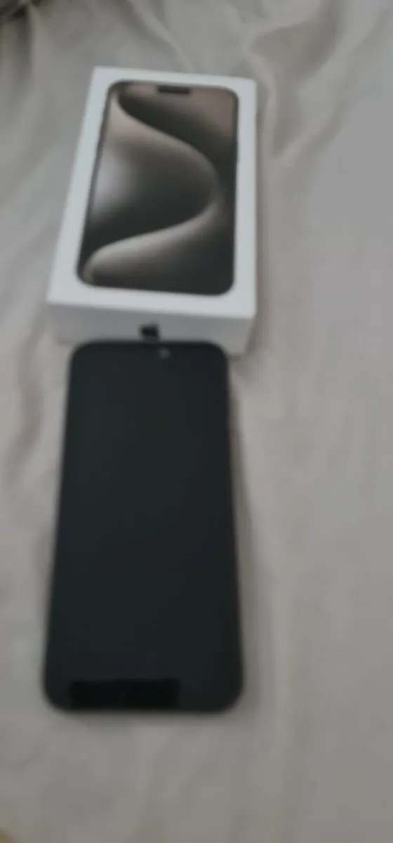 iPhone 15 Pro Max 1TB - Image 3