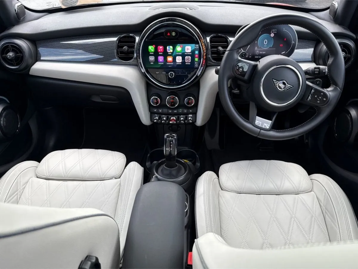 MINI HATCH 5-door Cooper S Exclusive - Image 4