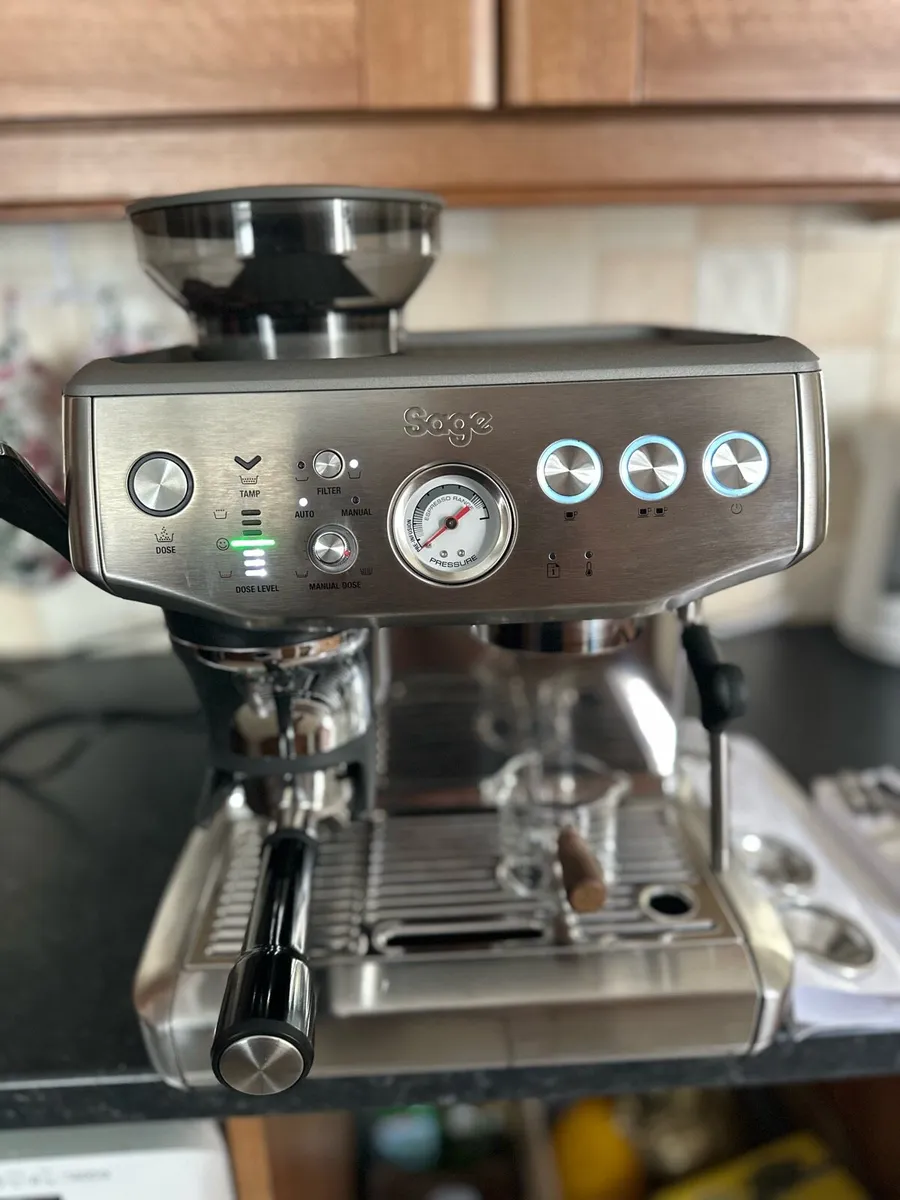 Sage Barista Express Impress - Image 1
