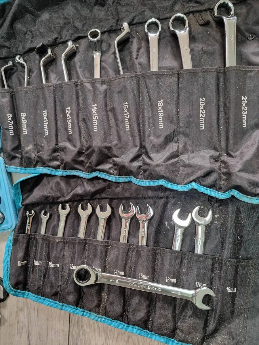 Various new items/tools - Image 1