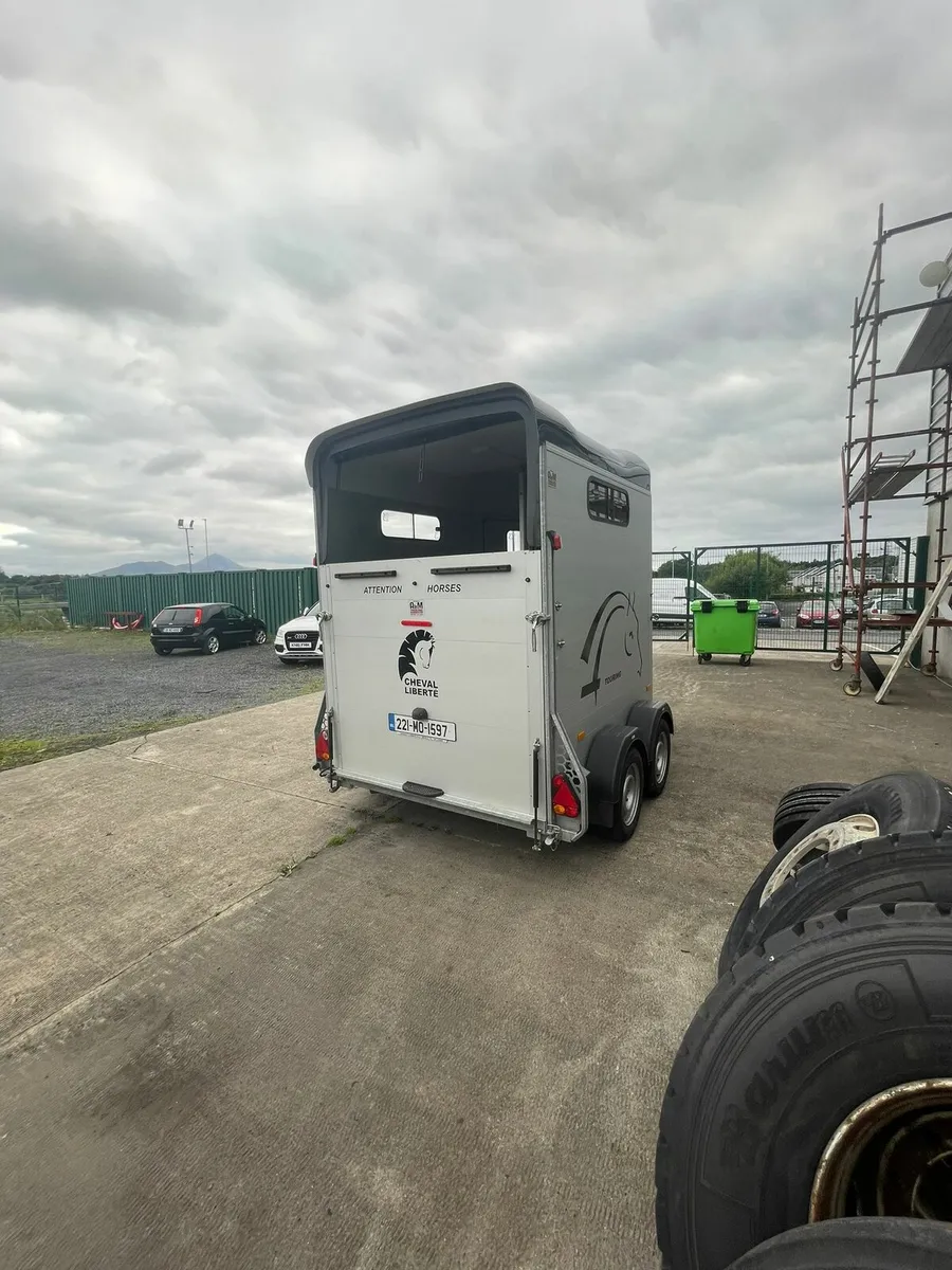 Horsebox - Image 2