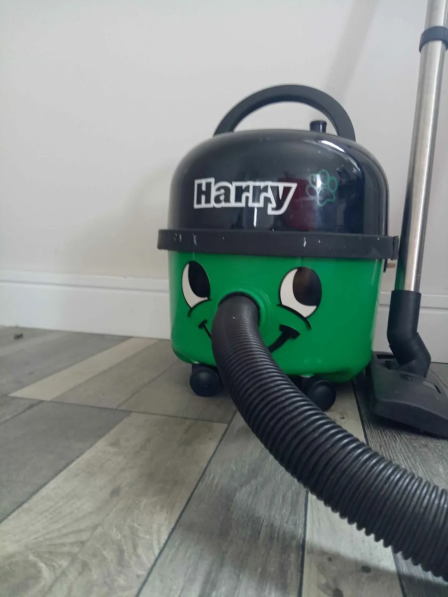 vacuum cleaner - Image 1