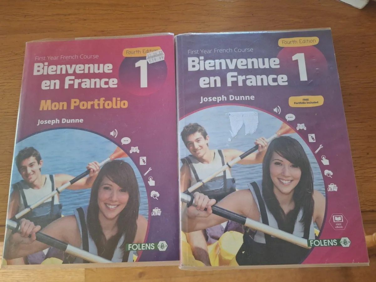 School books 1st year secondary - Image 1