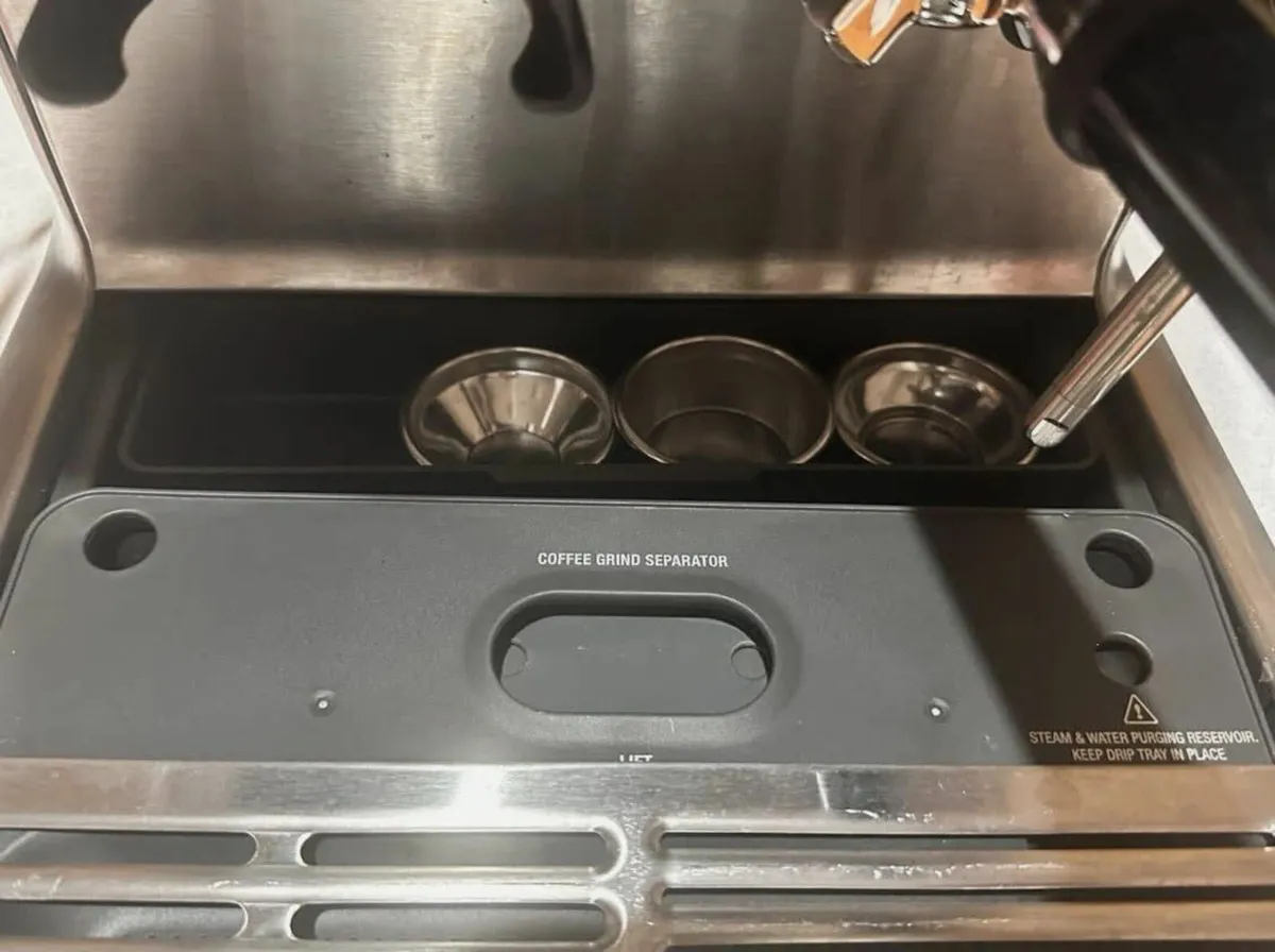 Breville the Barista Express Espresso Machine - Image 3