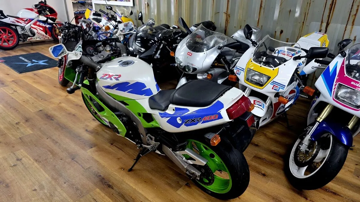 Kawasaki zxr400 - Image 4
