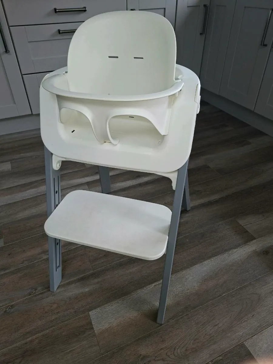 Highchair - Image 4