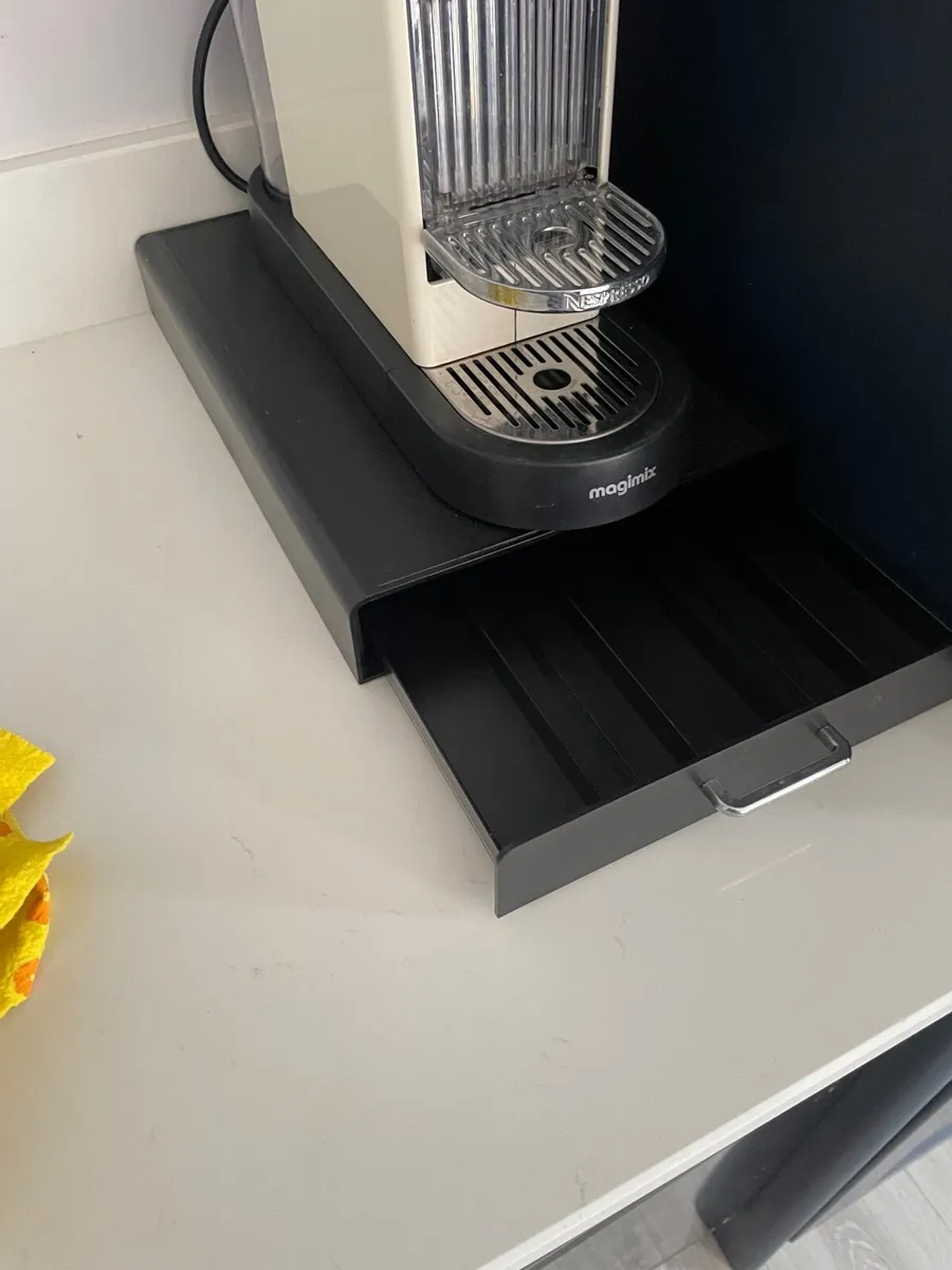 Nespresso machine - Image 2