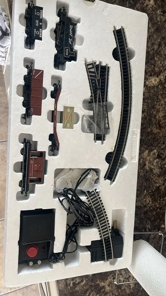 Hornby train set - Image 2