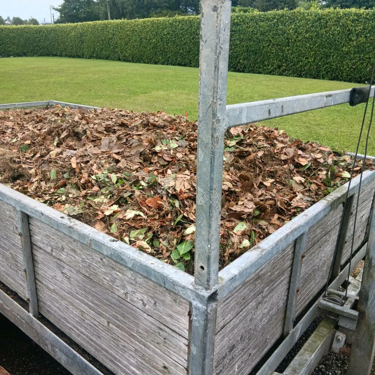 Tipping trailer galvanised - Image 3