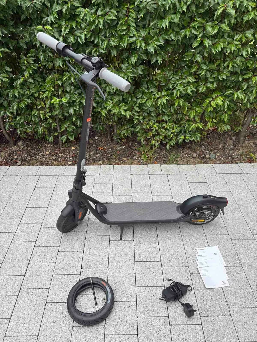Electric scooter Segway Ninebot KickScooter F25E - Image 4