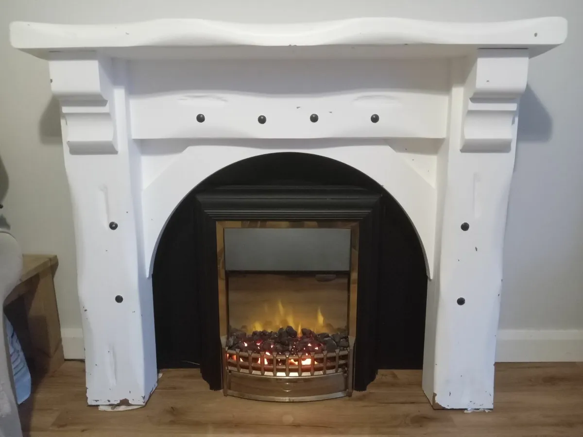 Fire Surround with Electric Fire - Image 1
