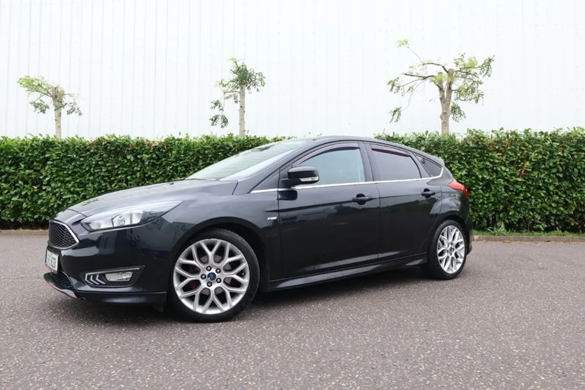 2015 Ford Focus - Image 1