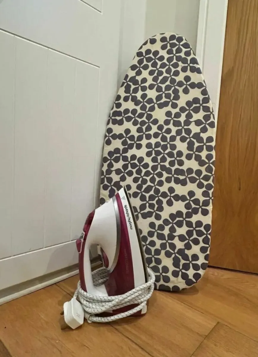 Morphy Richards Iron + Mini Ironing Board