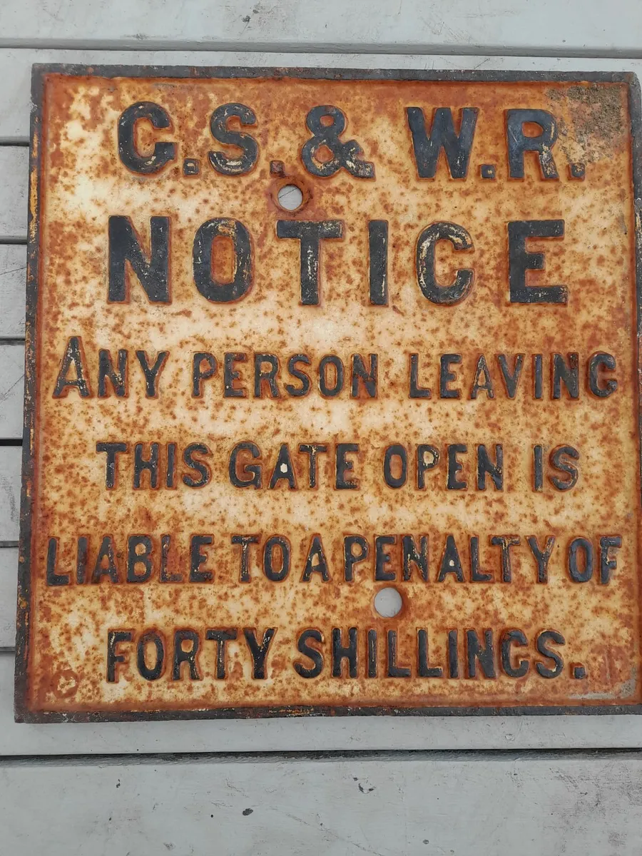 Sign - Image 1
