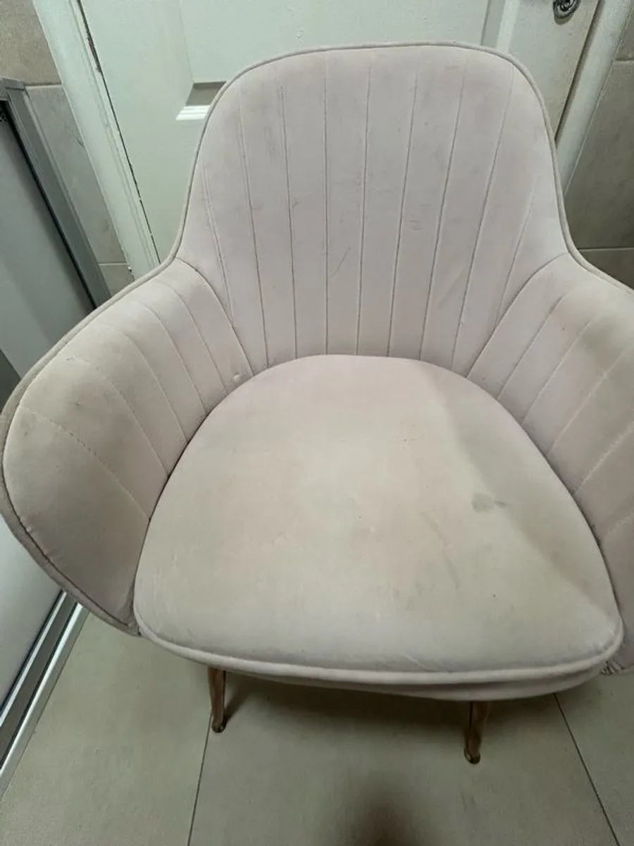 Pink velvet chairs x2 - Image 2