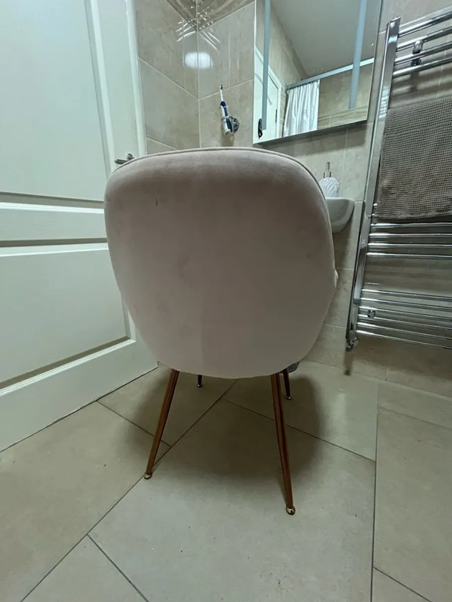 Pink velvet chairs x2 - Image 4