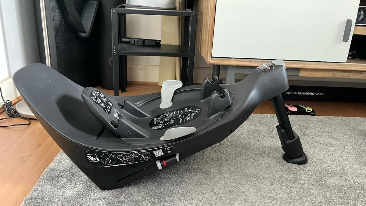 CYBEX CAR SEAT SET - Image 3