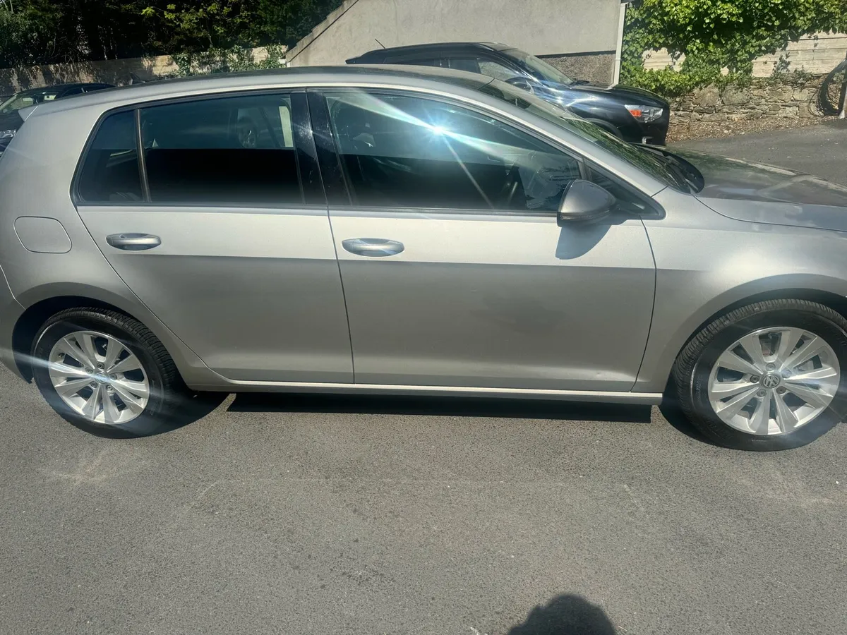 Car - Image 4