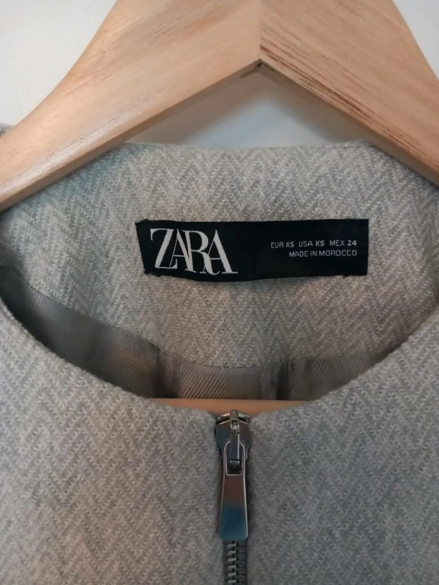 ZARA Grey Blazer – Size XS – Excellent Condition - Image 2