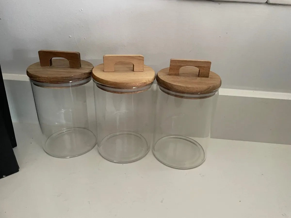 Storage jars - Image 1