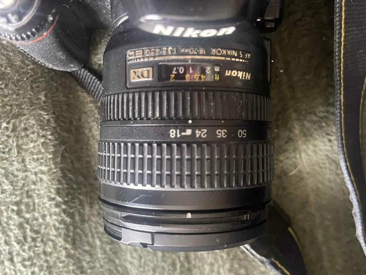 nikon d80 with camera bag - Image 2