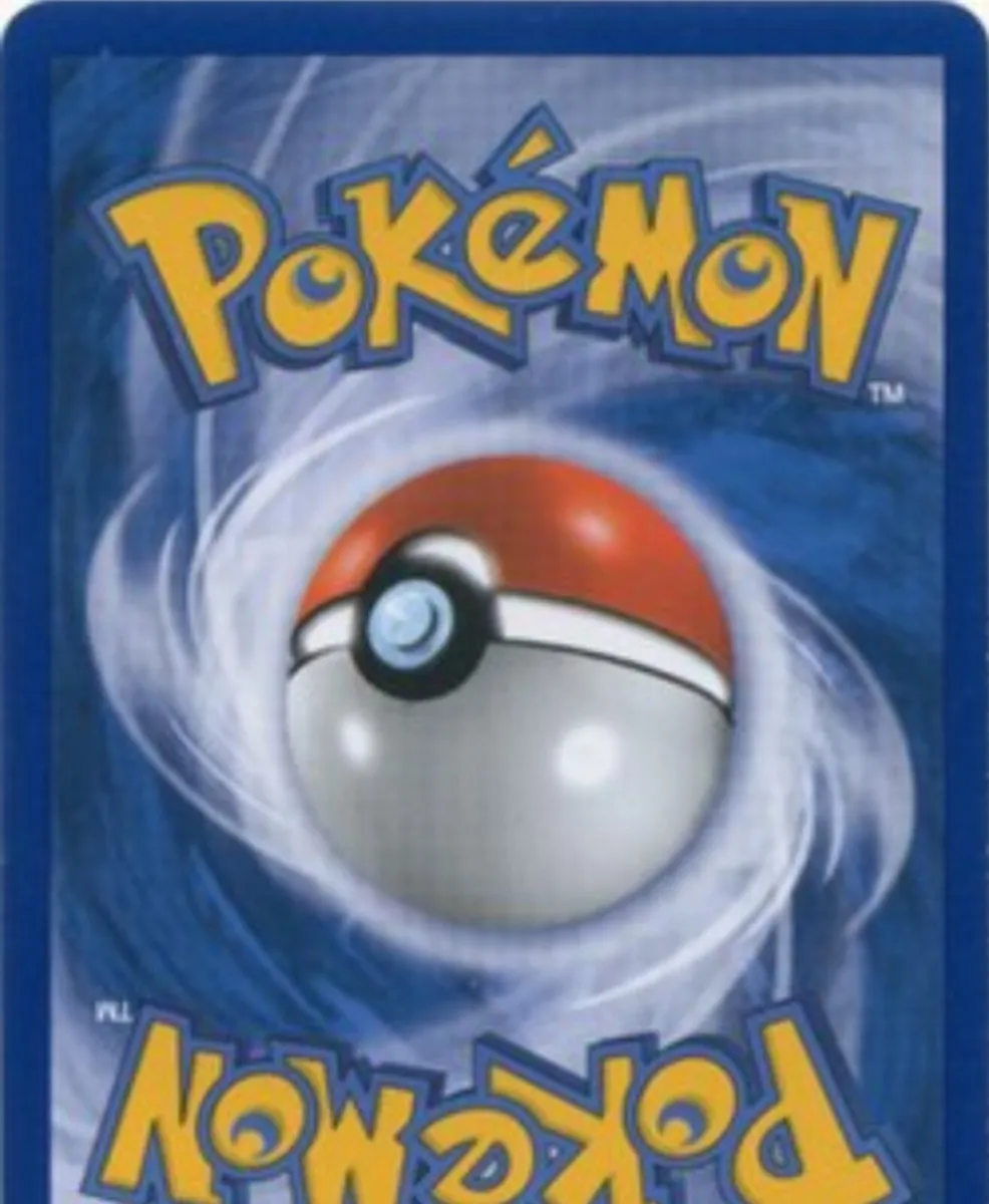 100 Pokémon cards