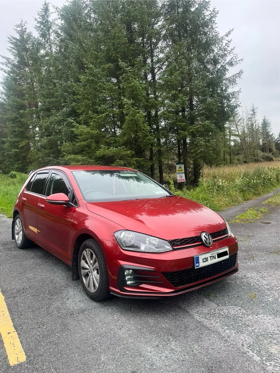 Volkswagen Golf 2013 - Image 1
