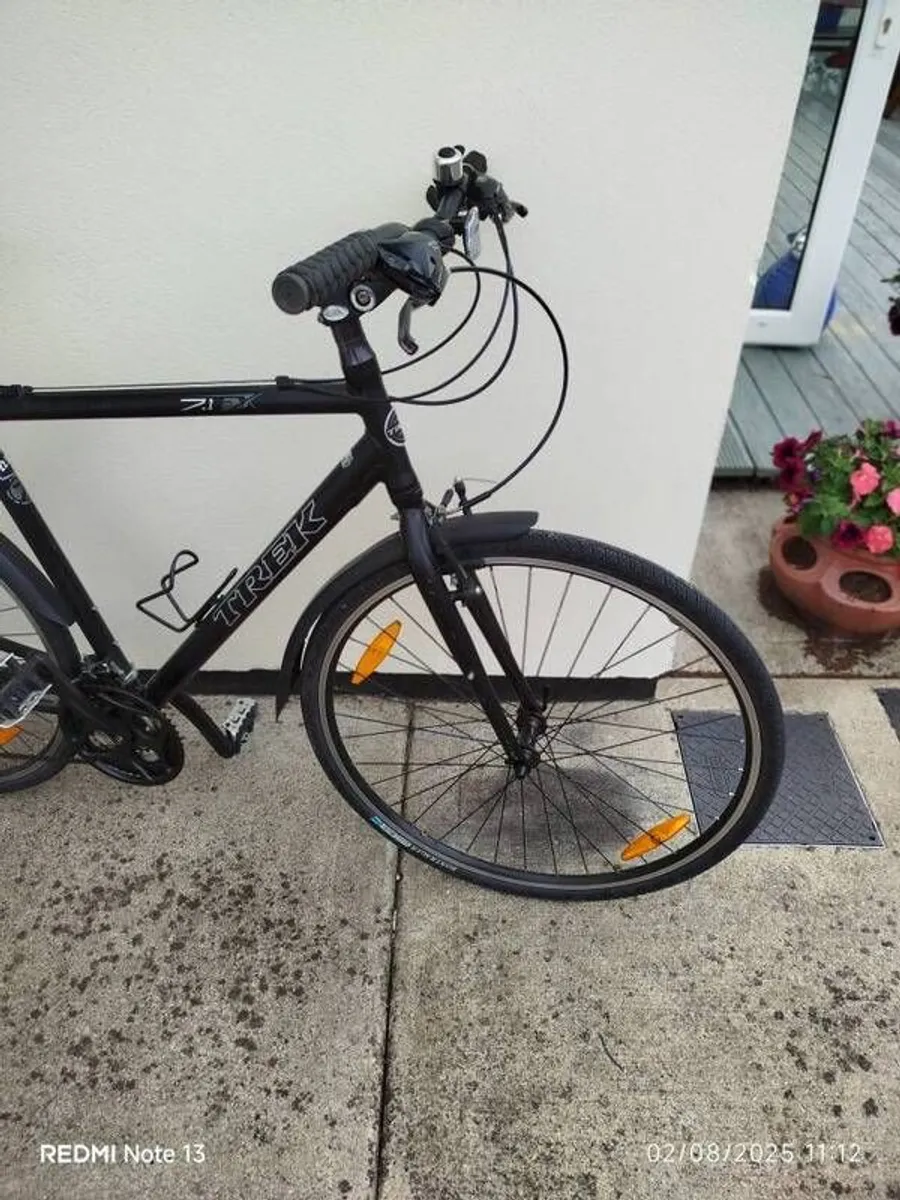trek Mountain Bike - Image 4